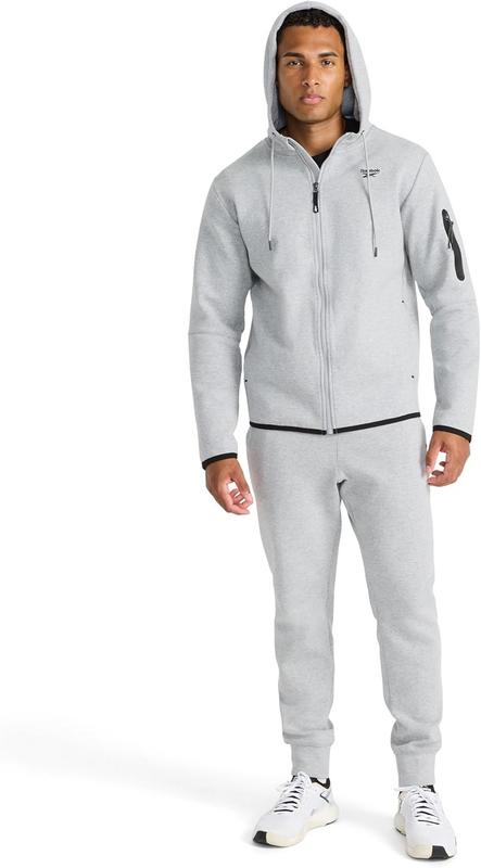 סט בגדי גברים לאימון ואופנה Reebok Quantum, גזרה רגילה