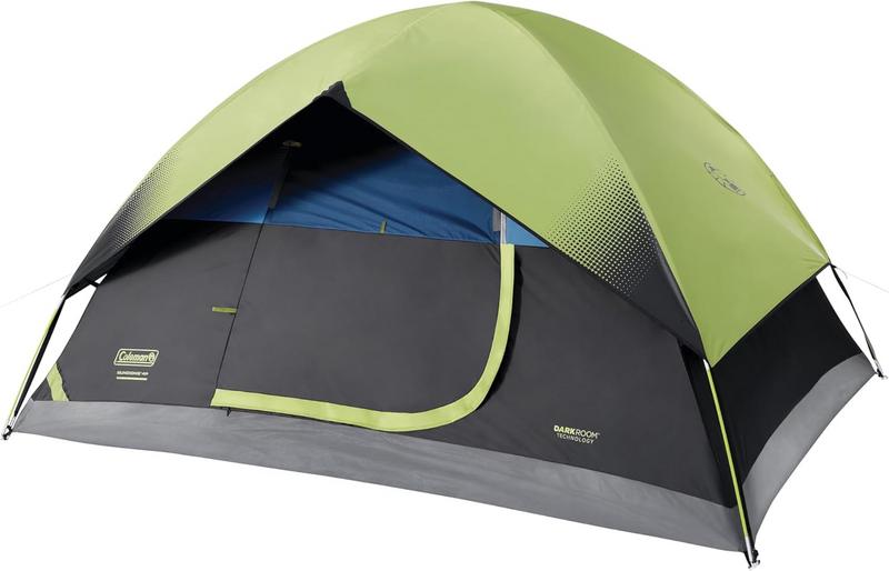 אוהל קמפינג עם טכנולוגיית Dark Room Coleman Sundome ל-4 אנשים